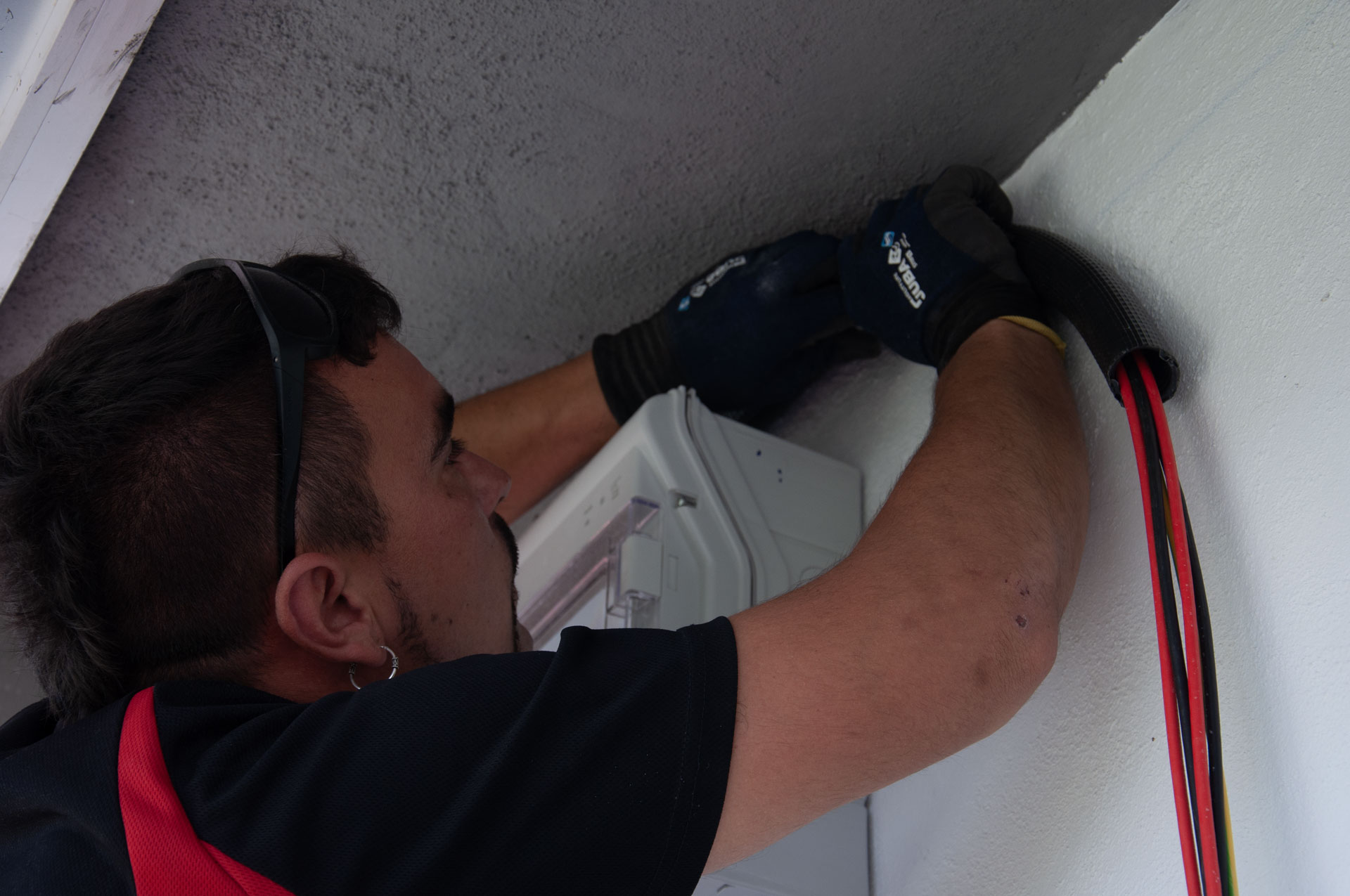 Elduay-Instalaciones-Larraga-Electricidad